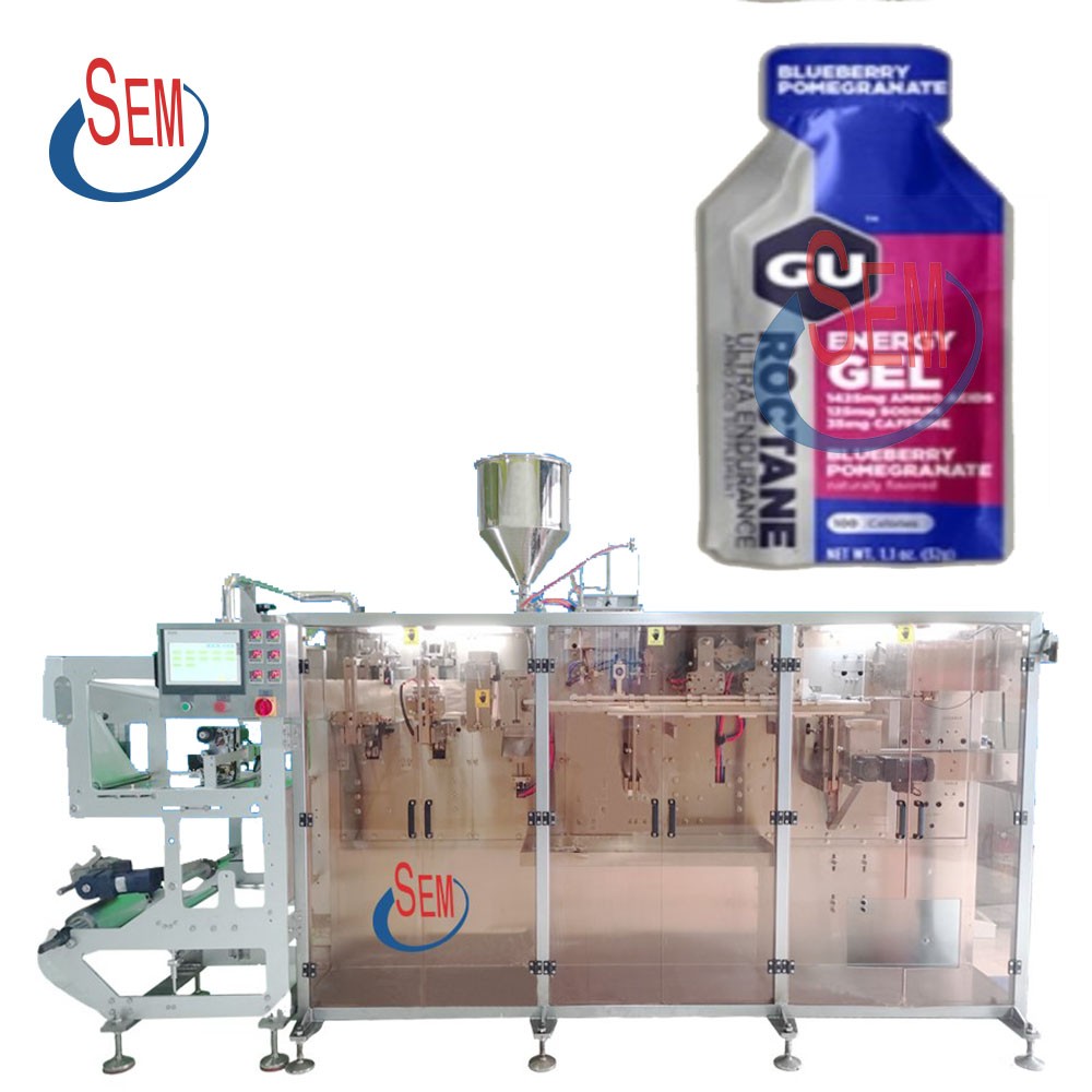 Automatic stand up pouch bag packing machine for liquid packaging.