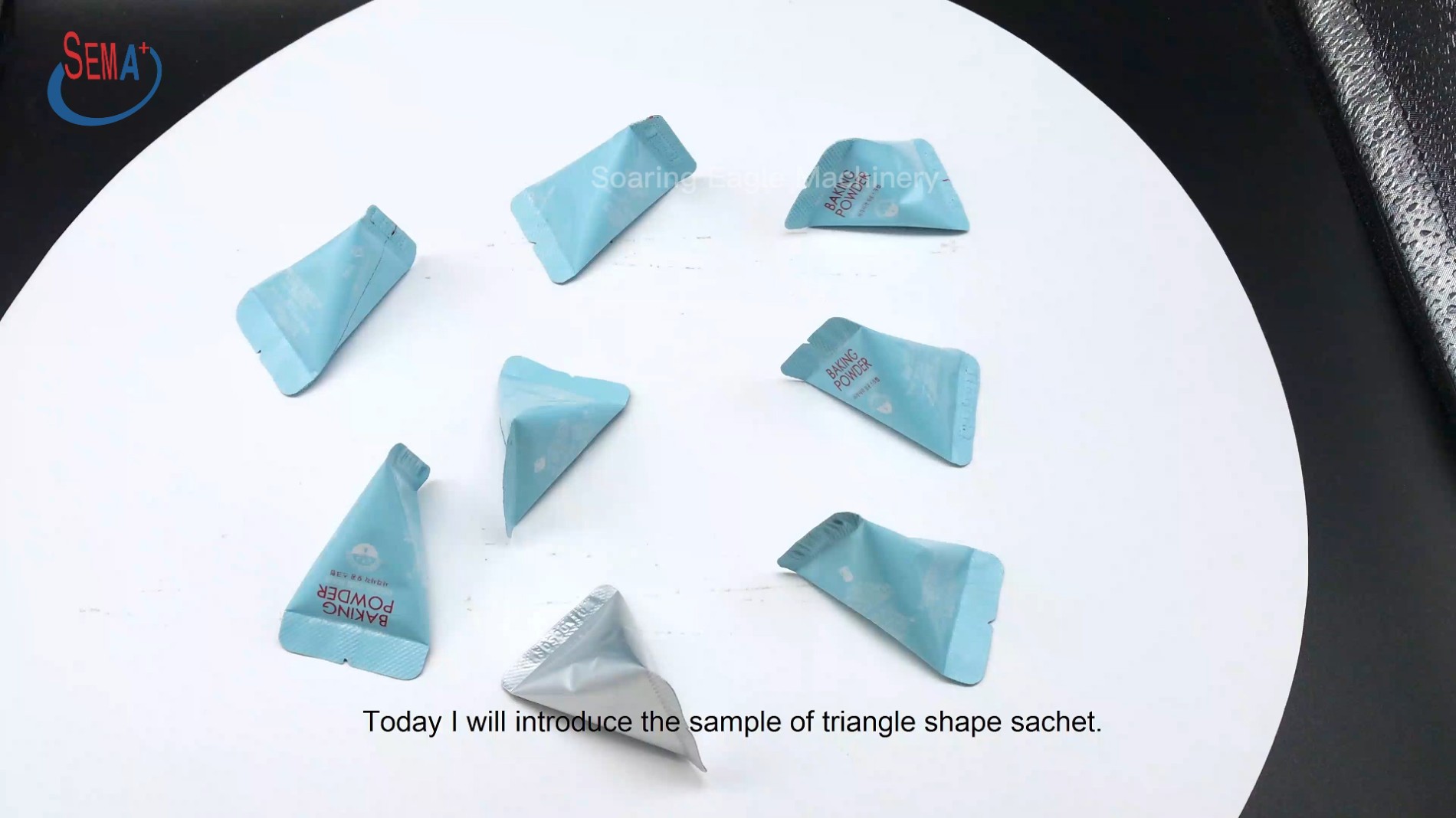 Auotomatic triangle shape sachet packing machie 