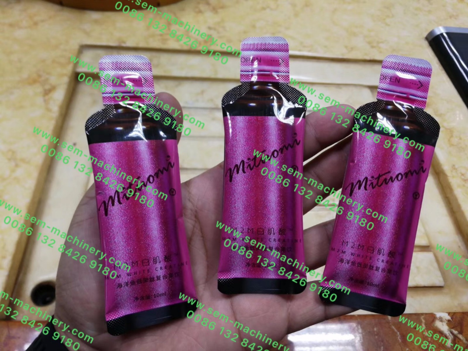 bottle shape sachet packing machine