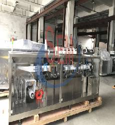 Automatic fliquid packing machine , for pharm , food, cosmetic , fertilizers, etc.